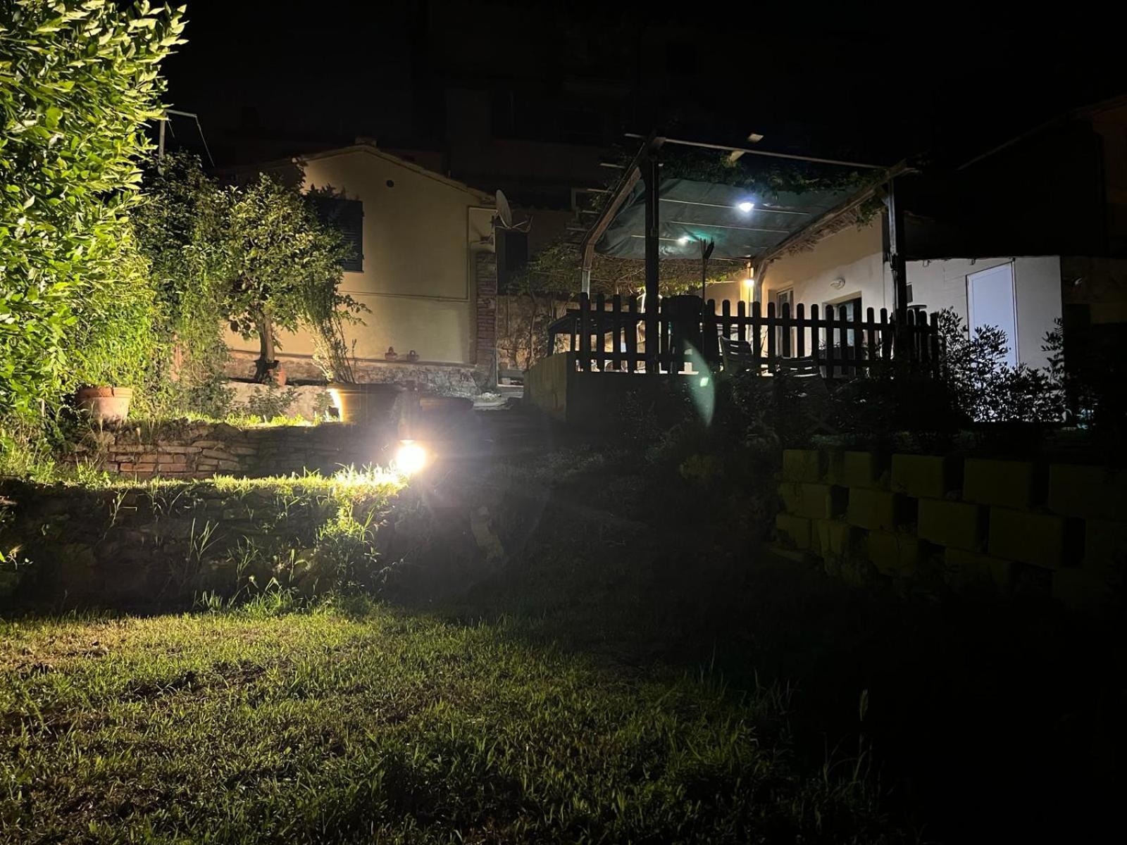 Ciliegia Di Lari - Attico Villa Exteriör bild